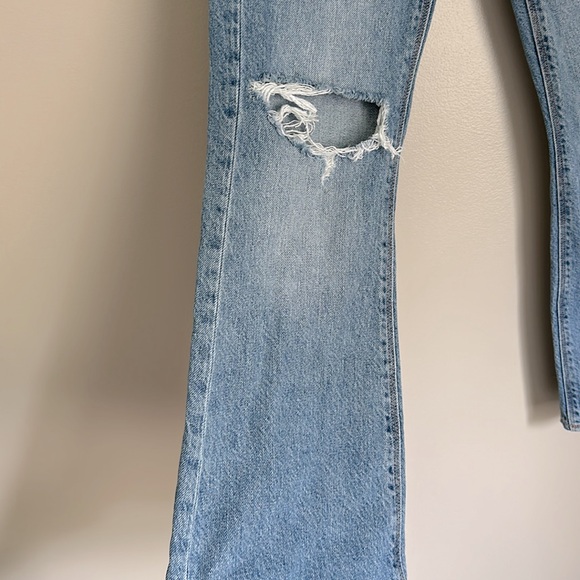 AE 90’s flare jeans - Picture 8 of 11